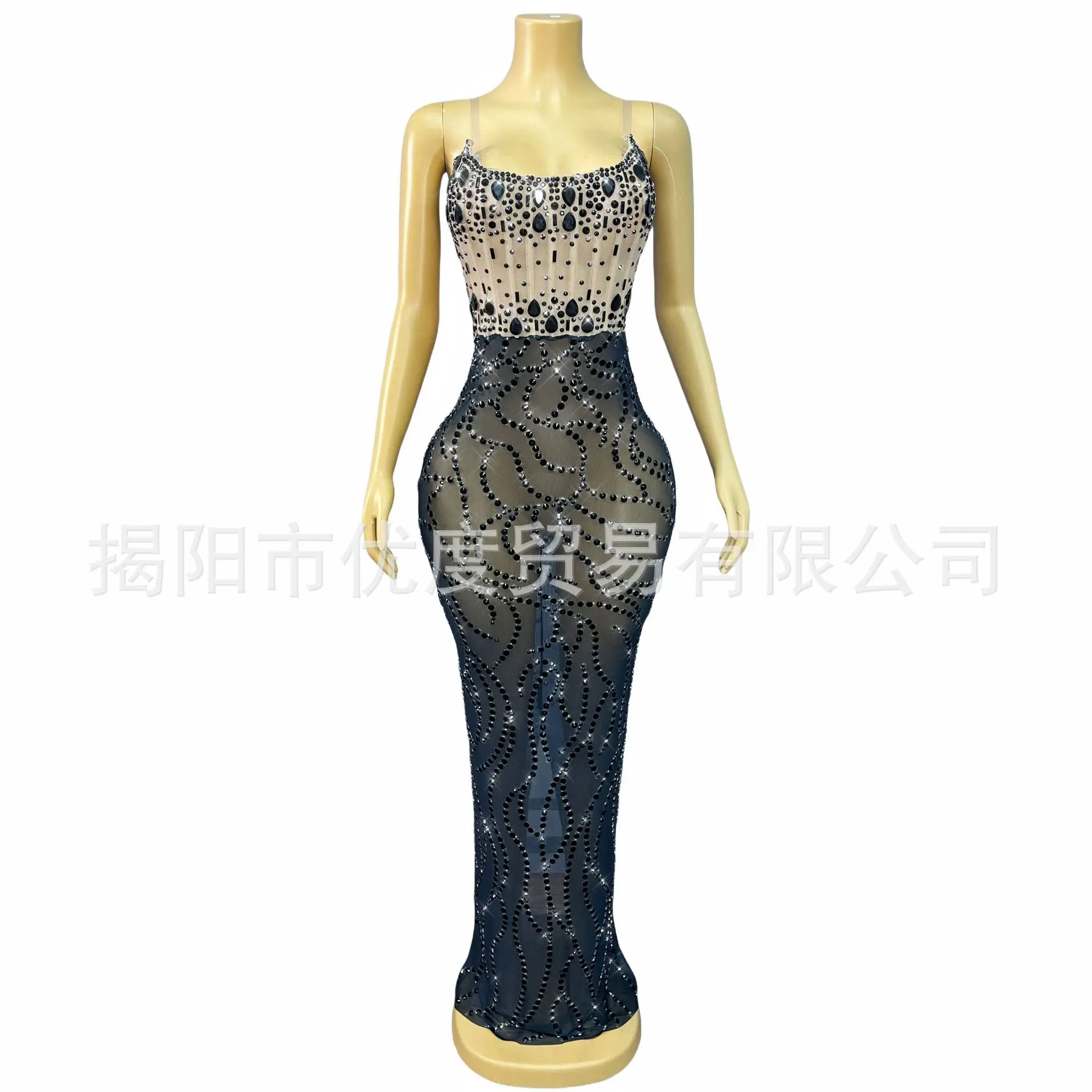 أنبوب أعلى الخصر أسود لامع حجر الراين تمتد فستان بكتافة عيد ميلاد زائدة فستان الخفافيش الجناح vestidos festas eدثونز جميلة على الإطلاق