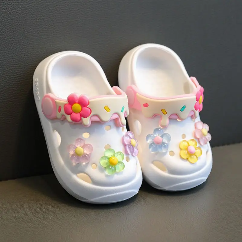 2024 Summer Kids Hole Shoes Cute Flowers Childrens Slippers Soft Bottom Anti Slip Girls Shoes Outdoors Beach Sandals Flip Flops