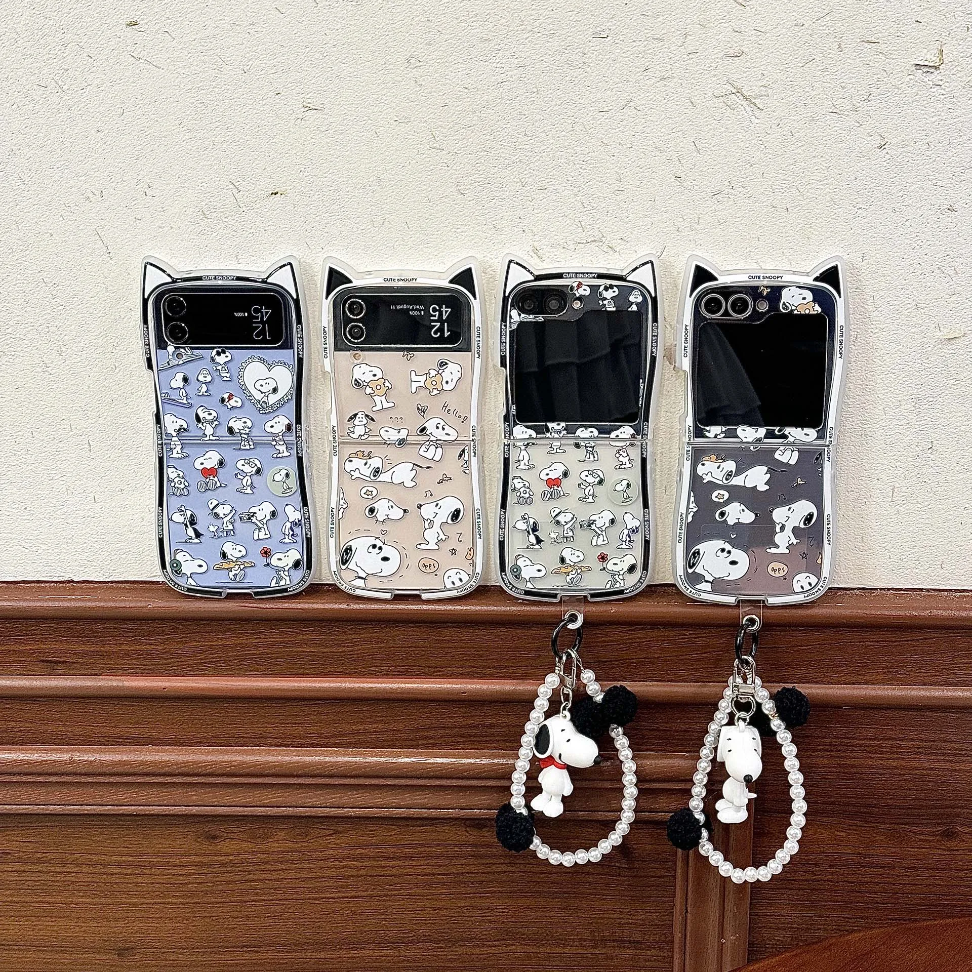 

Full Screen Clean Simple Style For Snoopy Phone Case Elegance With Lanyard Samsung Galaxy For Z Flip3,Z Flip4,Z Flip5,Z Flip6