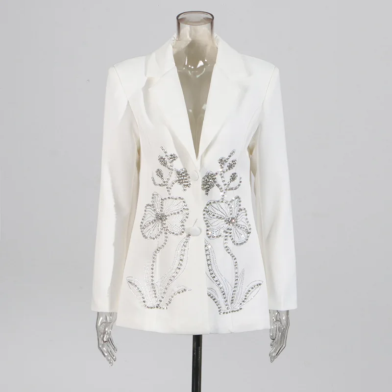 سترة نسائية راقية للمشاهير الأوروبي الأمريكي موضة الخريف الربط مسمار الحفر التفاصيل مزاجه ترين 2025 فام فاخرة