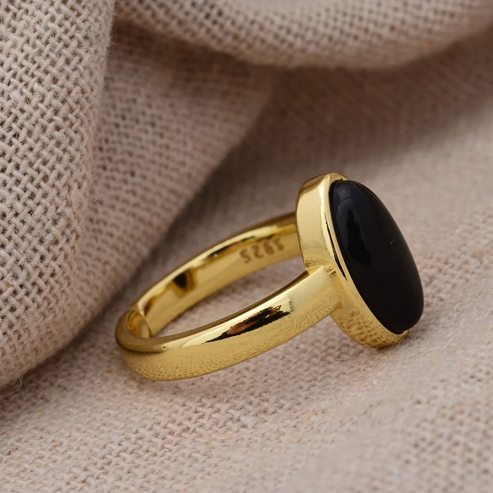 New Arrival Yellow Gold Color Fashion Black Rhinestone Oval Design Ladies Finger Rings Promotion Jewelry For Women Gifts