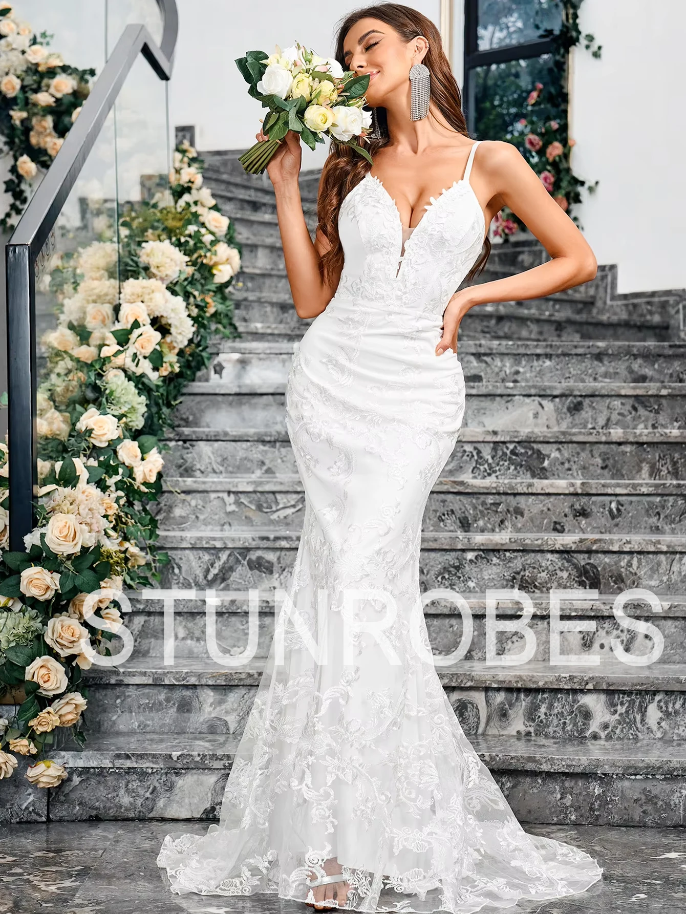 Ladies Elegant and Charming Mermaid Bride Wedding Dress 2024 Italian Noodle Strap Scoop Appliques Robe De Mari Wedding Dress