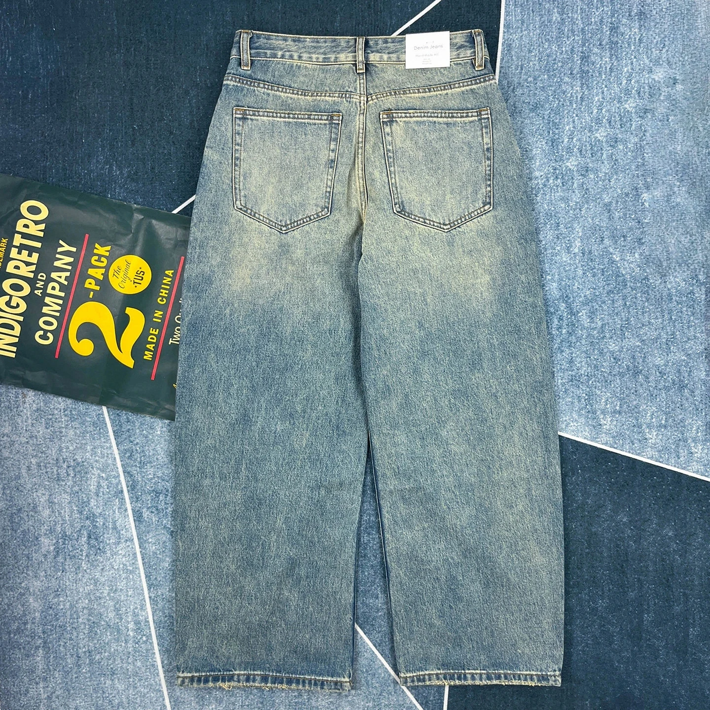 American retro washed jeans for men, loose straight wide-leg trousers, versatile casual autumn Japanese silhouette trend