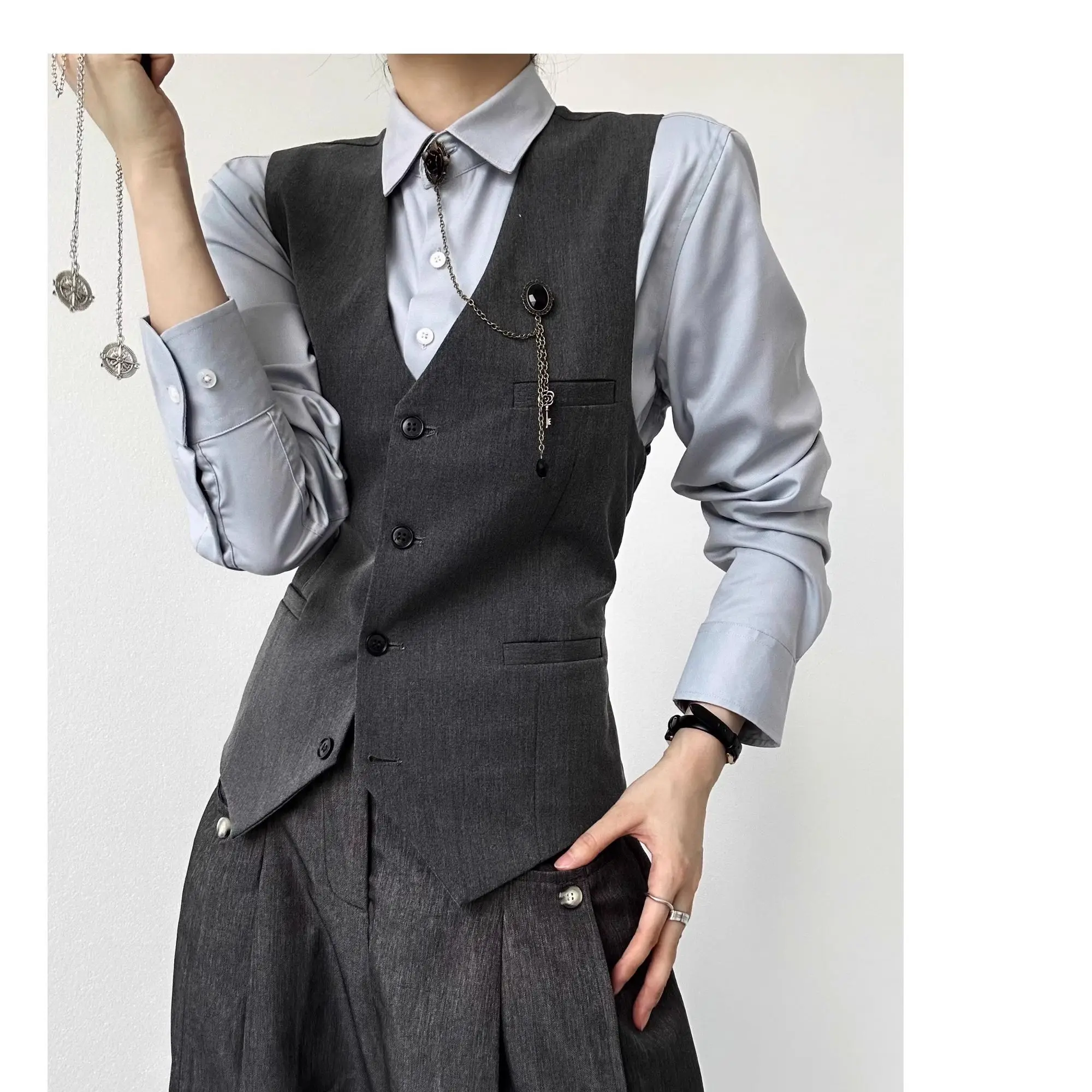Men s Slim Fit Suit Vest Single breasted Solid Color V neck Business Casual Waistcoat with Pocket for Men