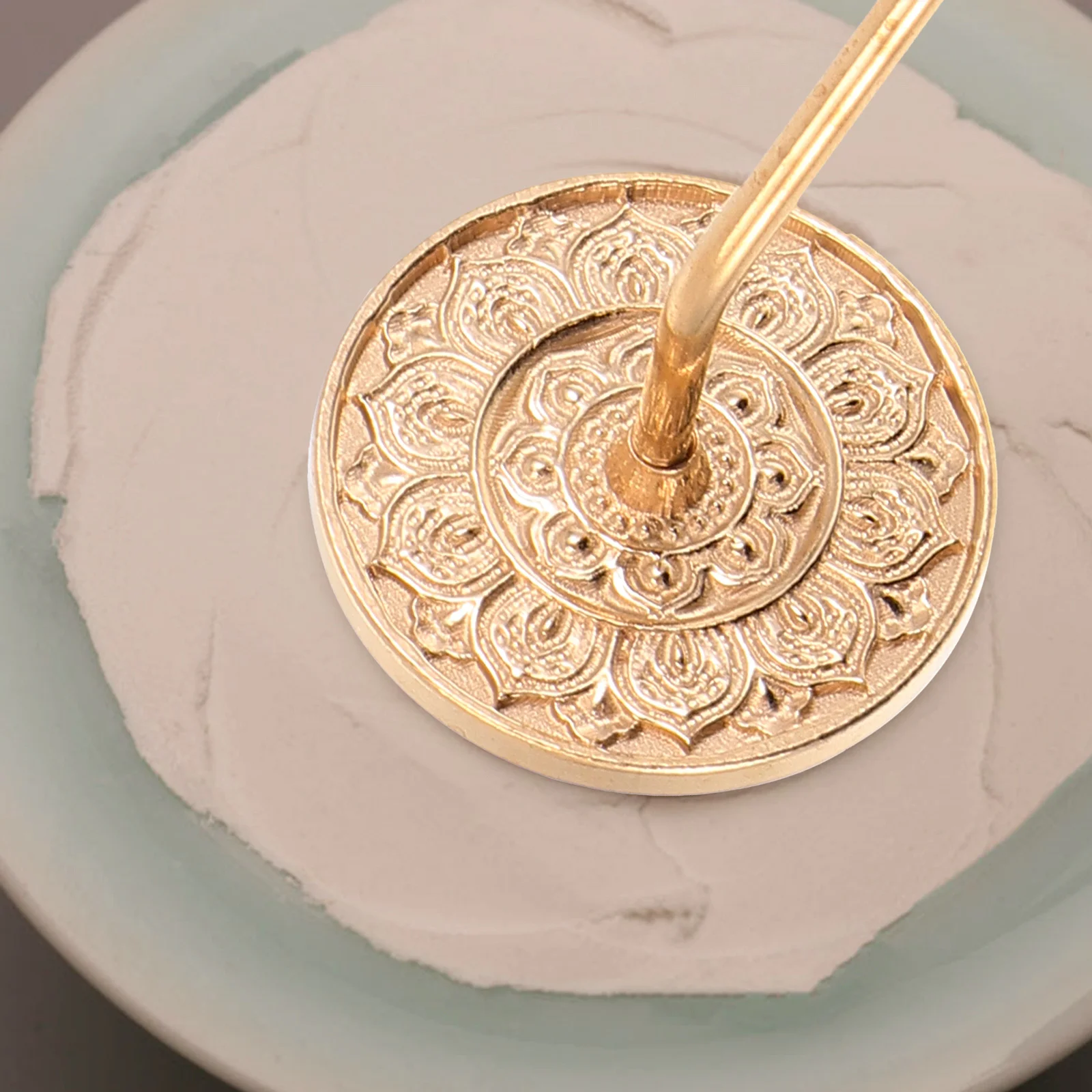 

1pc Incense Press Tool Copper Ash Presser Long Handle For Incense Burner Accessory Practical Pressing Tool Home Decor