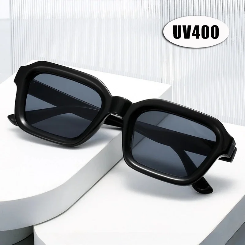

Retro Square Frame Sunglasses for Men Minimalist Fashion Classic Trendy UV Protection Glasses Outdoor Travel Eyewear for Women