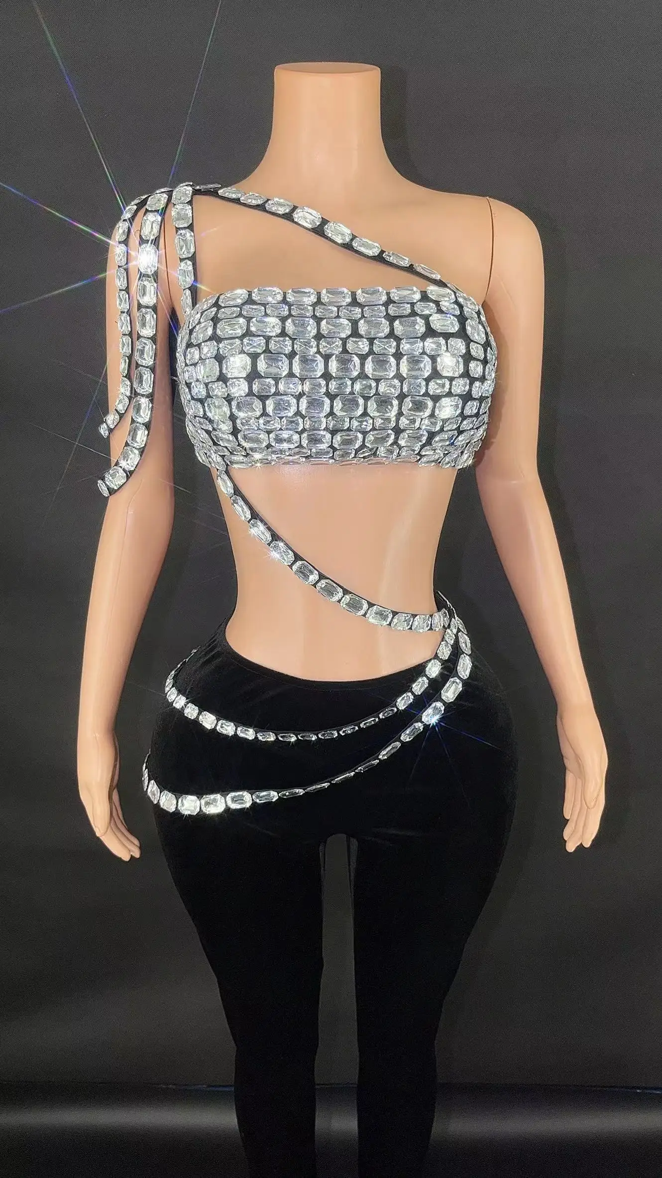 ZD بلوزة أنيقة وعصرية ومثيرة بدون أكمام مزينة بالألماس + بدلة تنورة طويلة مخملية ضيقة متعددة الألوان عالية الجودة