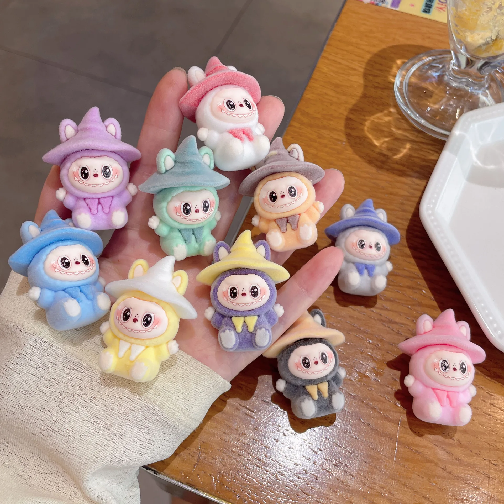 

6/9/10PCS Mini Labubu Doll Model Toy Kawaii Tabletop Decoration 3D Action Figure Car Ornaments Dolls Toys Gifts