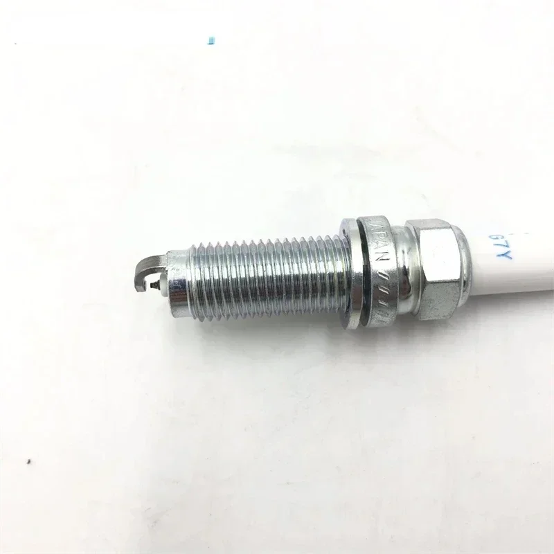 2.0 TURBO PETROL SPARK PLUG SET X4 FOR LAND ROVER NEW DISCOVERY RANGE ROVER SPORT VELAR EVOQUE 2019 IGNITION SPARK PLUG LR091617