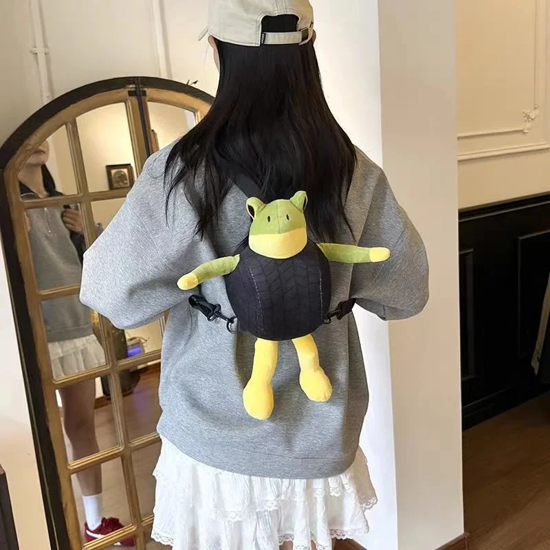 Italienischer Brainrot Shark Rucksack Plüsch Tungtungsahur Tralalo Shan Hai Jing Weiche Puppe Kinder Erwachsene Geschenk