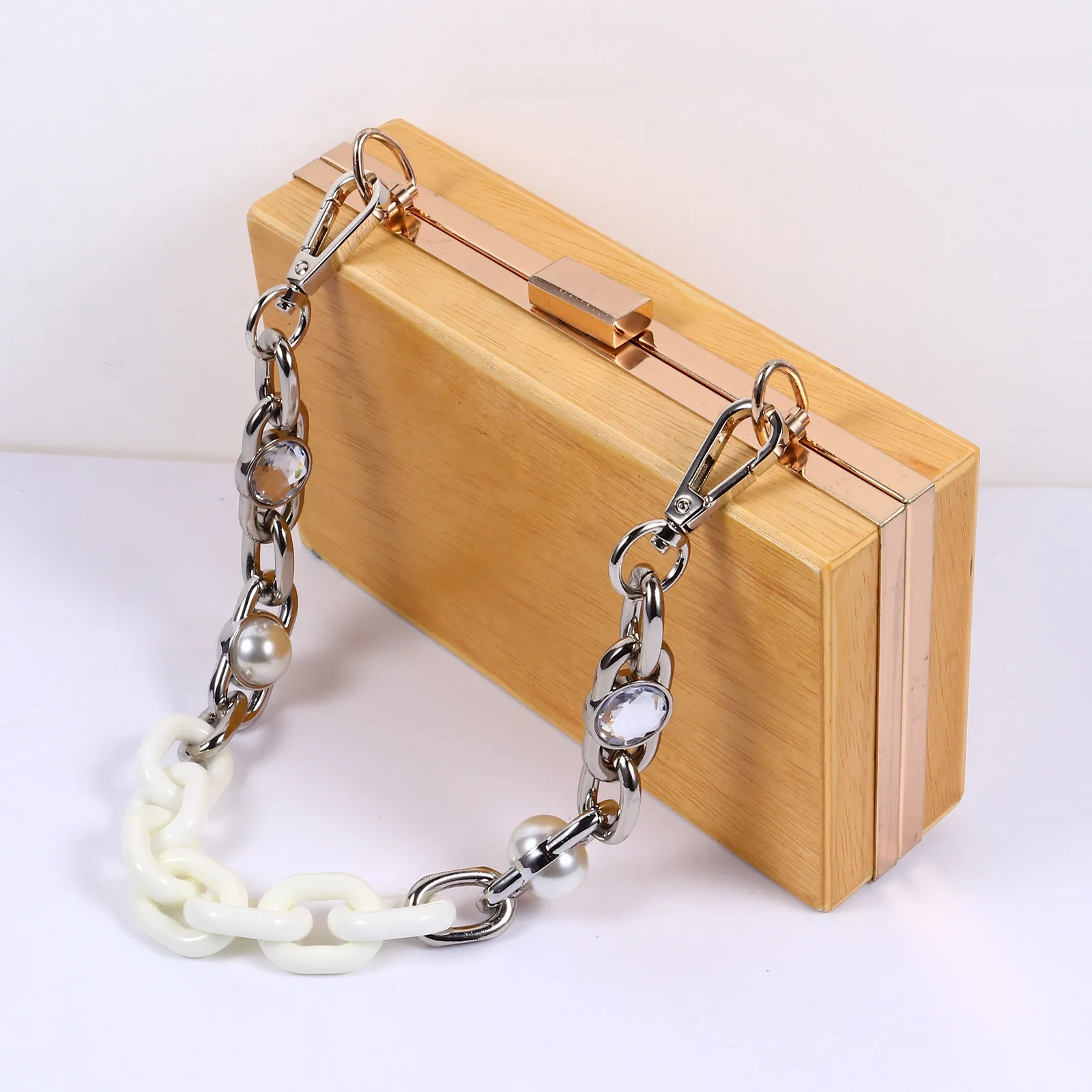 1Pcs Elegant Pearl Bag Chain for Women Stylish Handbag Replacement Strap Versatile Decorative Chain Upgrade Your Outfit Chic