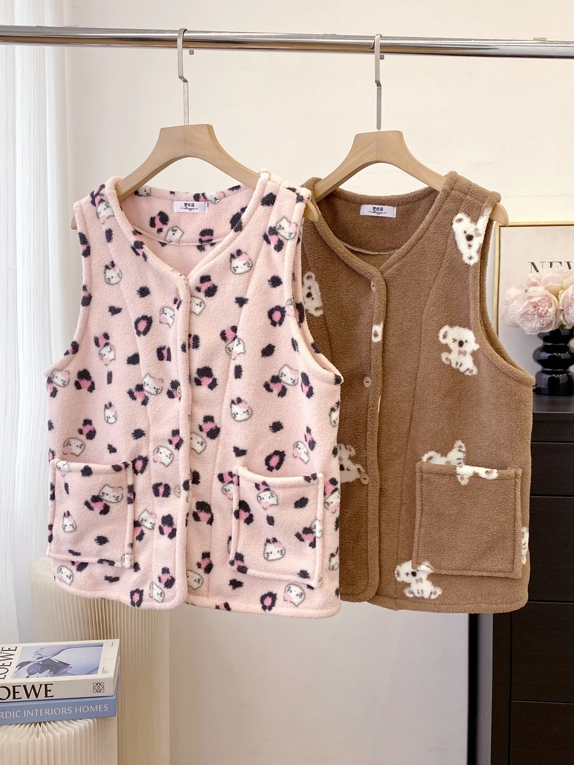 

Женская зимняя домашняя одежда, жилет Coral Fce, свободный теплый кардиган с цветочным принтом, полиэфирное волокно, V-ne