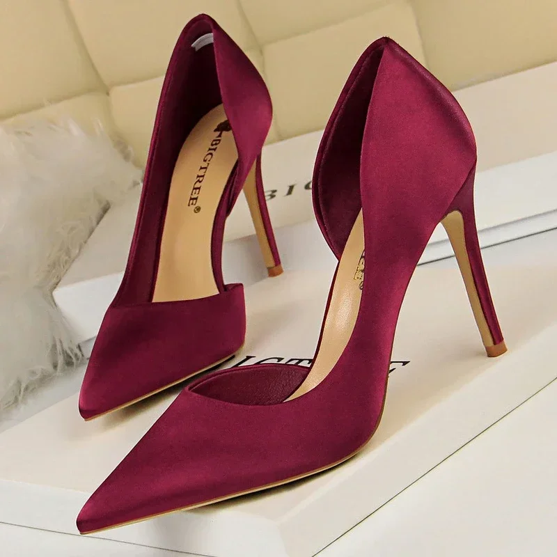 Size 34-40 Sexy Pointed Toe Women Pumps Fashion Design Hallow Side Hollowed Out Heels Stiletto Party Wedding Stripper Shoes