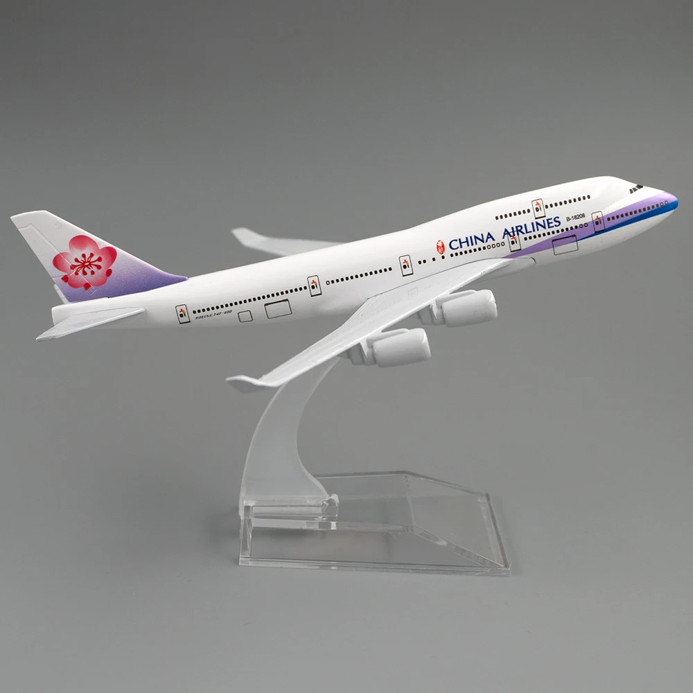 

Самолёт из сплава в масштабе 1/400, самолёт Боинг 747, авиакомпании China Airlines, самолёт из сплава 16 см, модель B747, игрушки для детей, подарок для коллекции