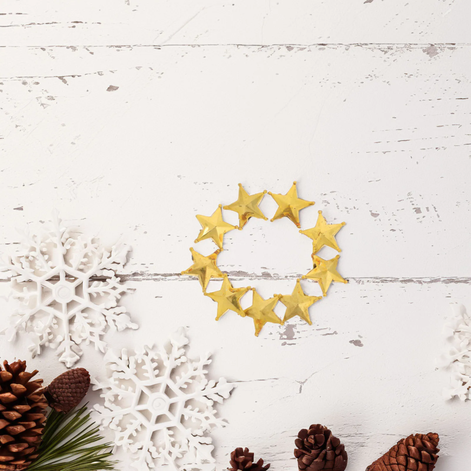 

50pcs Miniature Star Tree Topper 2cm Hole Christmas Tree Decor naments Cake Toppers Festive Adornment Holiday Party
