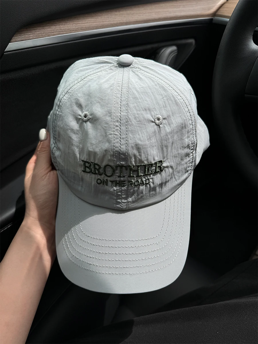 Embroidered Leisure time Men's baseball for Women's cap Simplicity Girl Soft and comfortable Female Adjustable Sun Comfortable