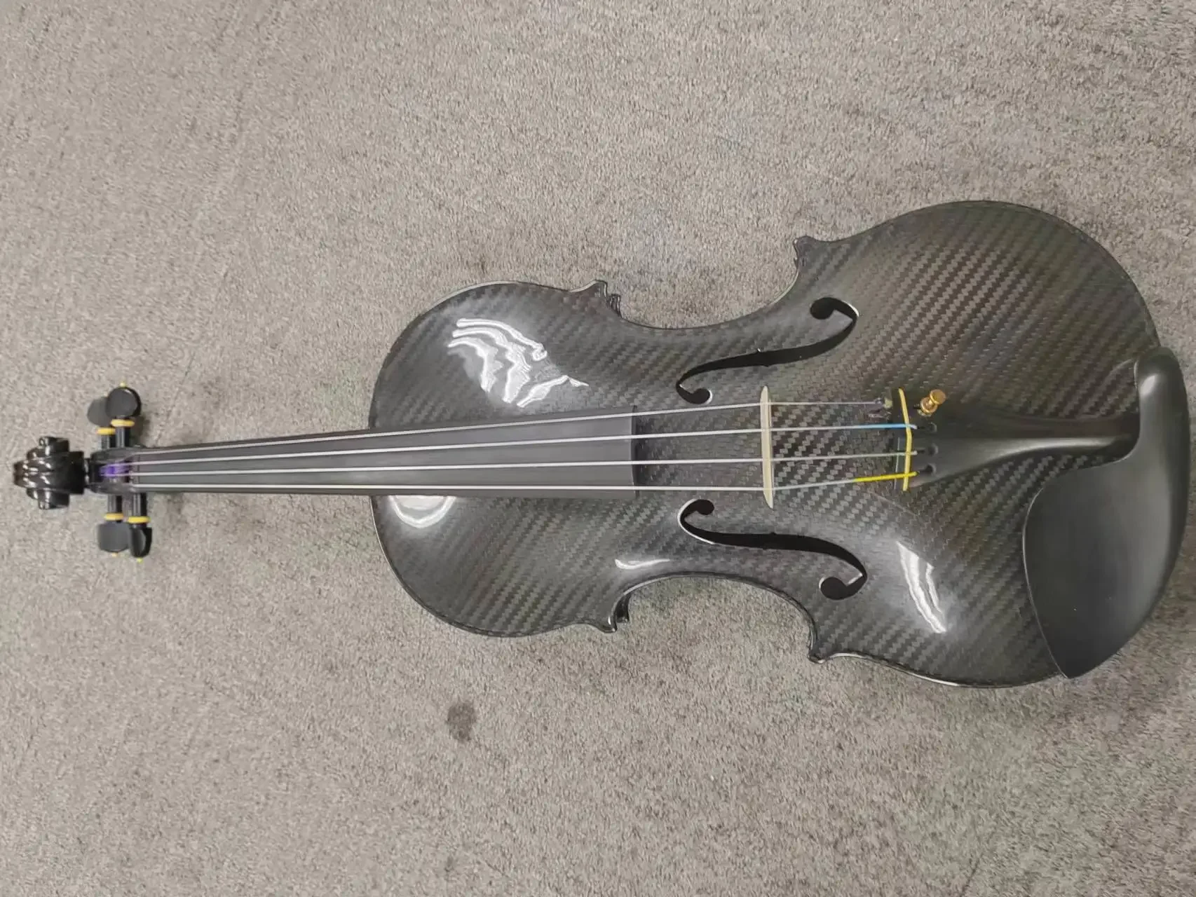 Tongling Factory High Grade Carbon Violin Full Size 4/4 Carbon Fiber Violin