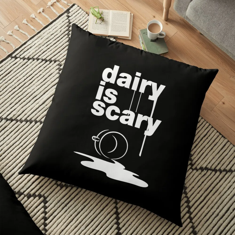 

Минималистичная напольная подушка для молока