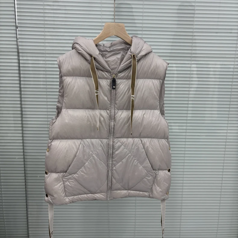 Schinteon Women 90% White Duck Down Vest with Hood Casual Sleeveless Jacket Simple Solid Color Fashionable Autumn Winter Top New