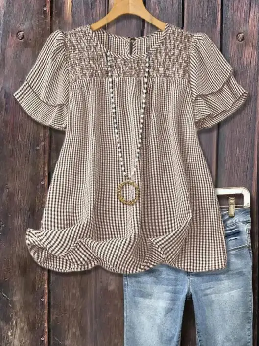 

Women's Top 2026 New Spring Hot Selling Round Neck Plaid Short Sleeved Top Simple and Slim Fit Comfortable and Elegant Top