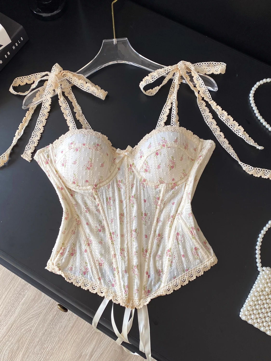 Rustic Floral Lace Tie Fishbone Strap Vest Women's Slim Fit Outerwear Holiday Top Ins Matching Bra Women's Fashion Summer 2026
