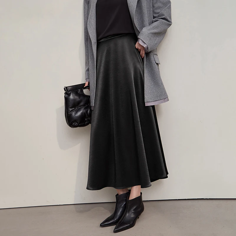 AMII Women's Skirt Loose Long A-skirt Satin Skirts For Women 2025 Autumn New Minimalist Solid Color Clothing Ladies 12513015