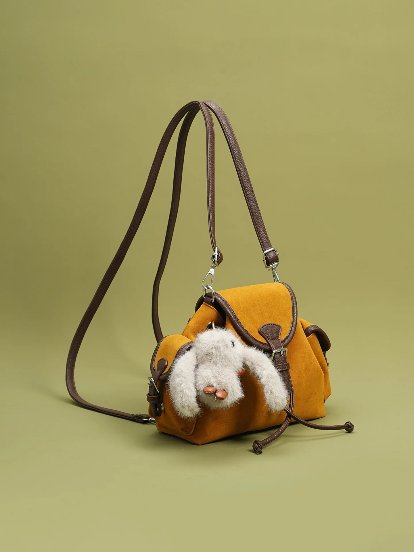 

Autumn & Winter Women's High-Capacity backpack Niche Design Retro Single Shoulder Crossbody Bag Popular Simple Student Bookbag