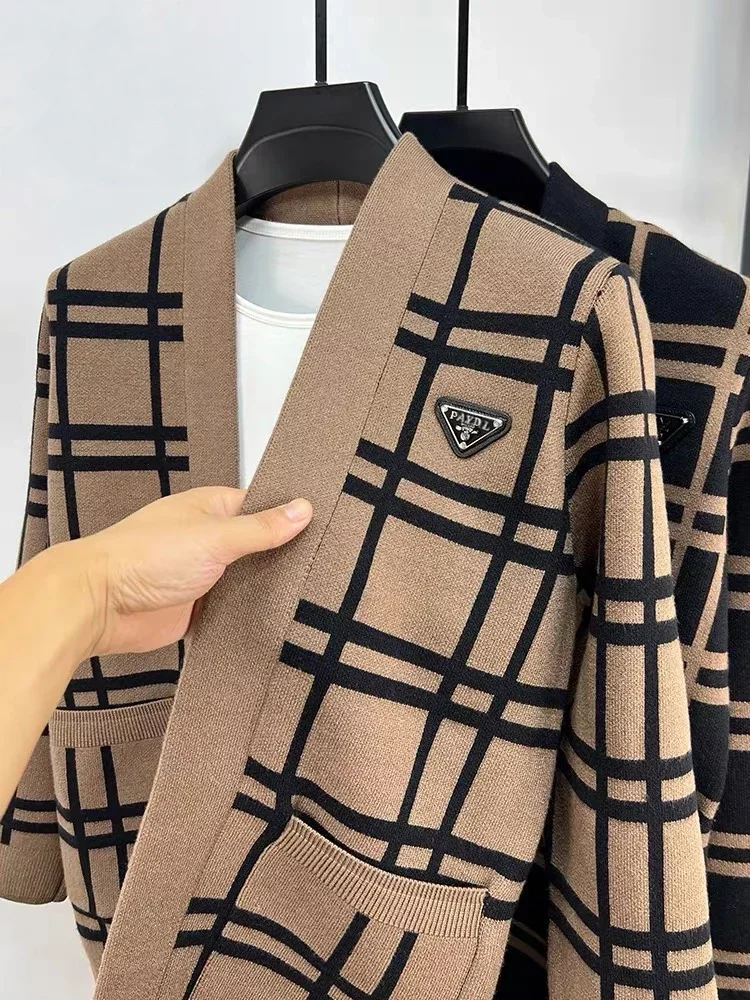 

New Brand Embossed Knitted Cardigan Spring and Autumn Fashion Striped Jacquard Shawl Casual Sweater Men's Coats Men Clothing