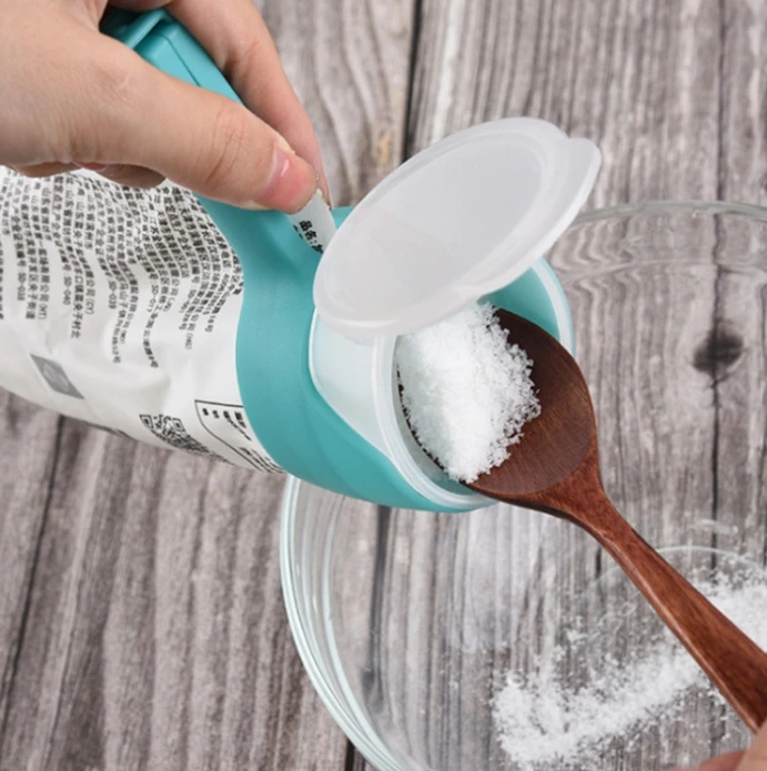 Food Storage Bag Sealing Clips Plastic Cap Sealer Clip With Pour Spouts Snack Candy Storage Fresh Clamp Kitchen Organizer