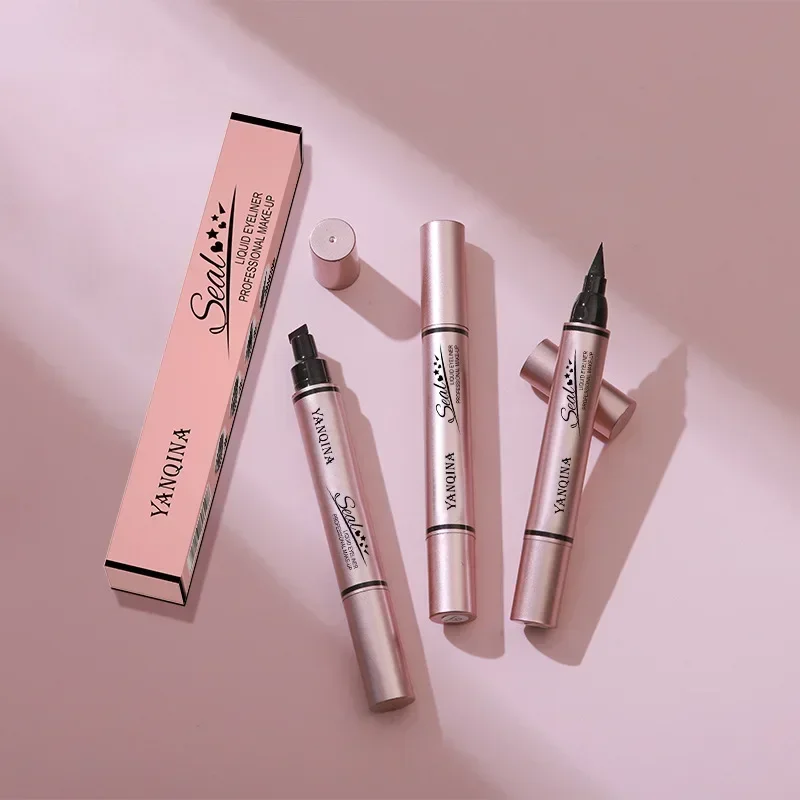 قلم تحديد العيون ختم يدوم طويلاً مقاوم للماء سريع الجفاف مزدوج الأطراف قلم تحديد العيون السائل الأسود المكياج للنساء مستحضرات التجميل