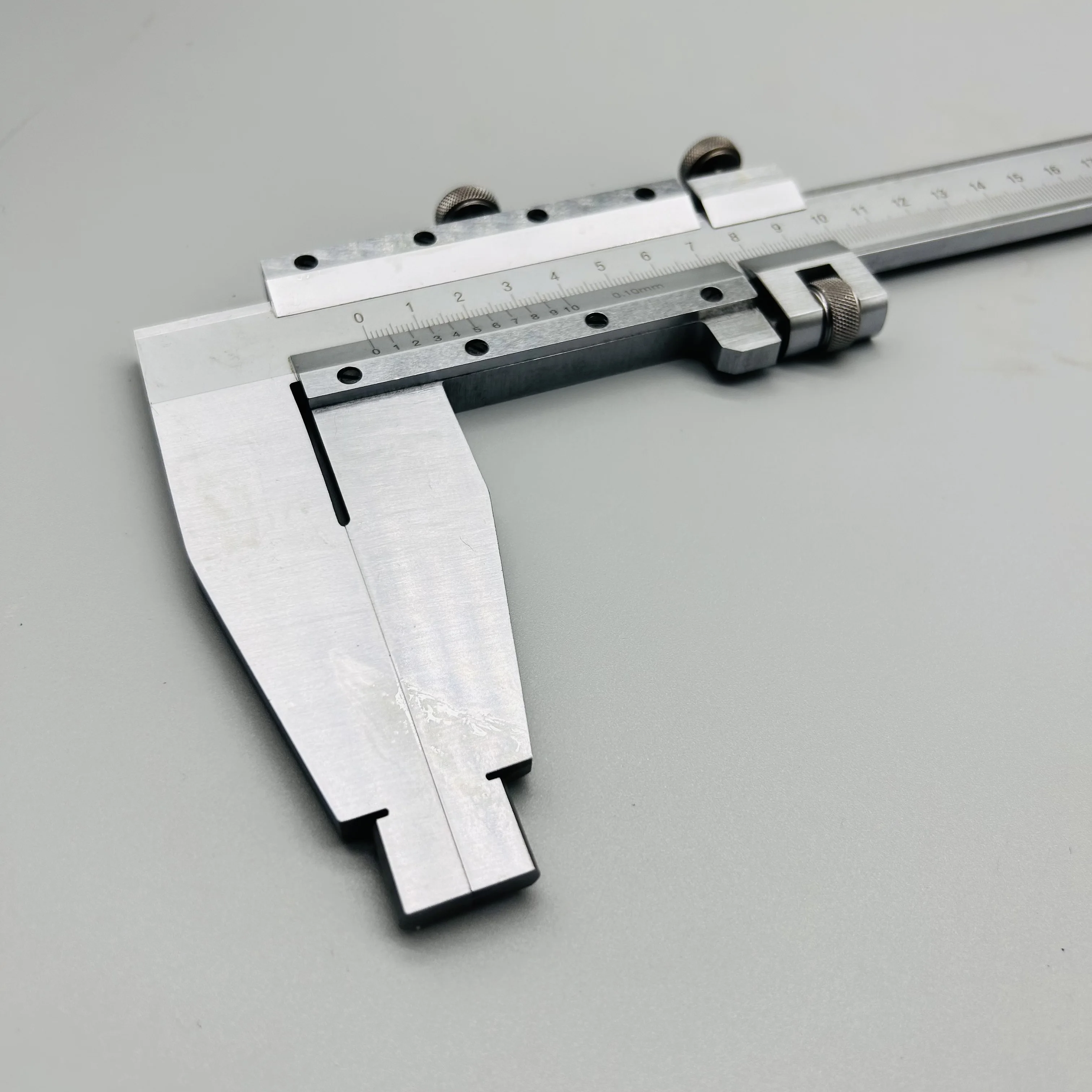 Type IV 500MMX0.1 Heavy Duty Vernier Caliper For Precision Measuring