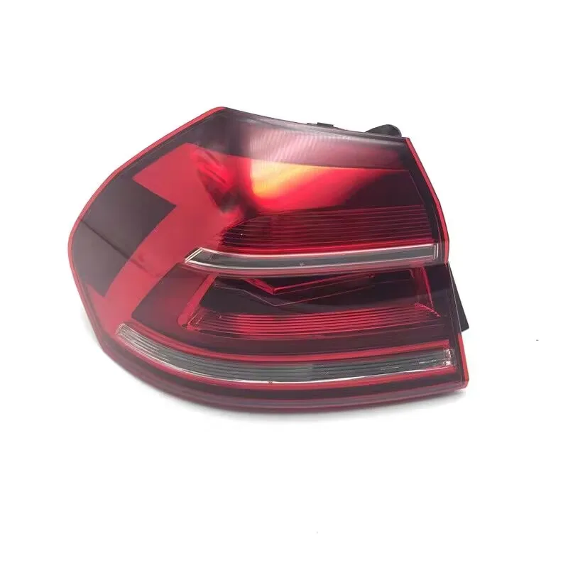 

Auto parts High quality Car Rear Lamp Tail Light Assembly For Volkswagen VW Passat B6 Sedan 2016-2017