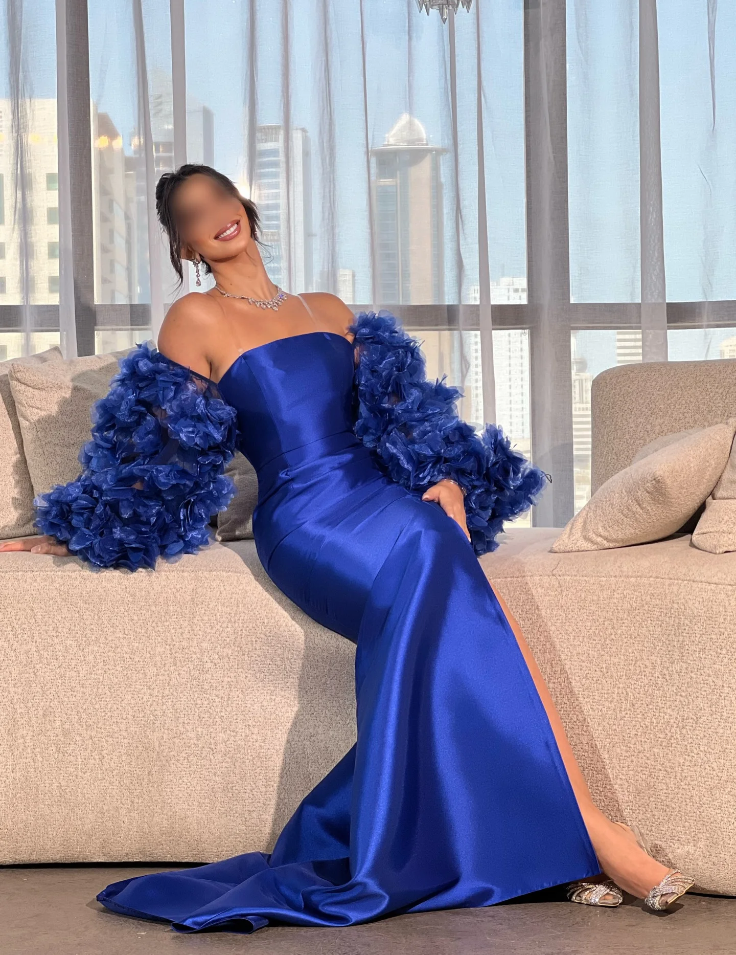 แขนเสื้อทรงบอลลูนสีน้ำเงินรอยัลสำหรับชุดราตรี โดดเด่น ทันสมัยสไตล์ Y2K เหมาะสำหรับงานเทศกาล ชุดเดรสโอเวอร์เลย์แขนเสื้อหรูหราสำหรับงานปาร์ตี้สุดหรู ปี 2026