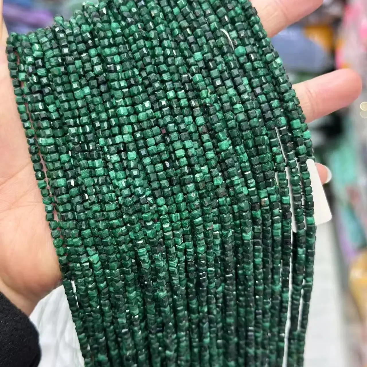 

Natural Green Malachite Faceted Cube Shape Beads Making DIY Bracelet Necklace for Jewelry For Woman Making Accessories Wholesale