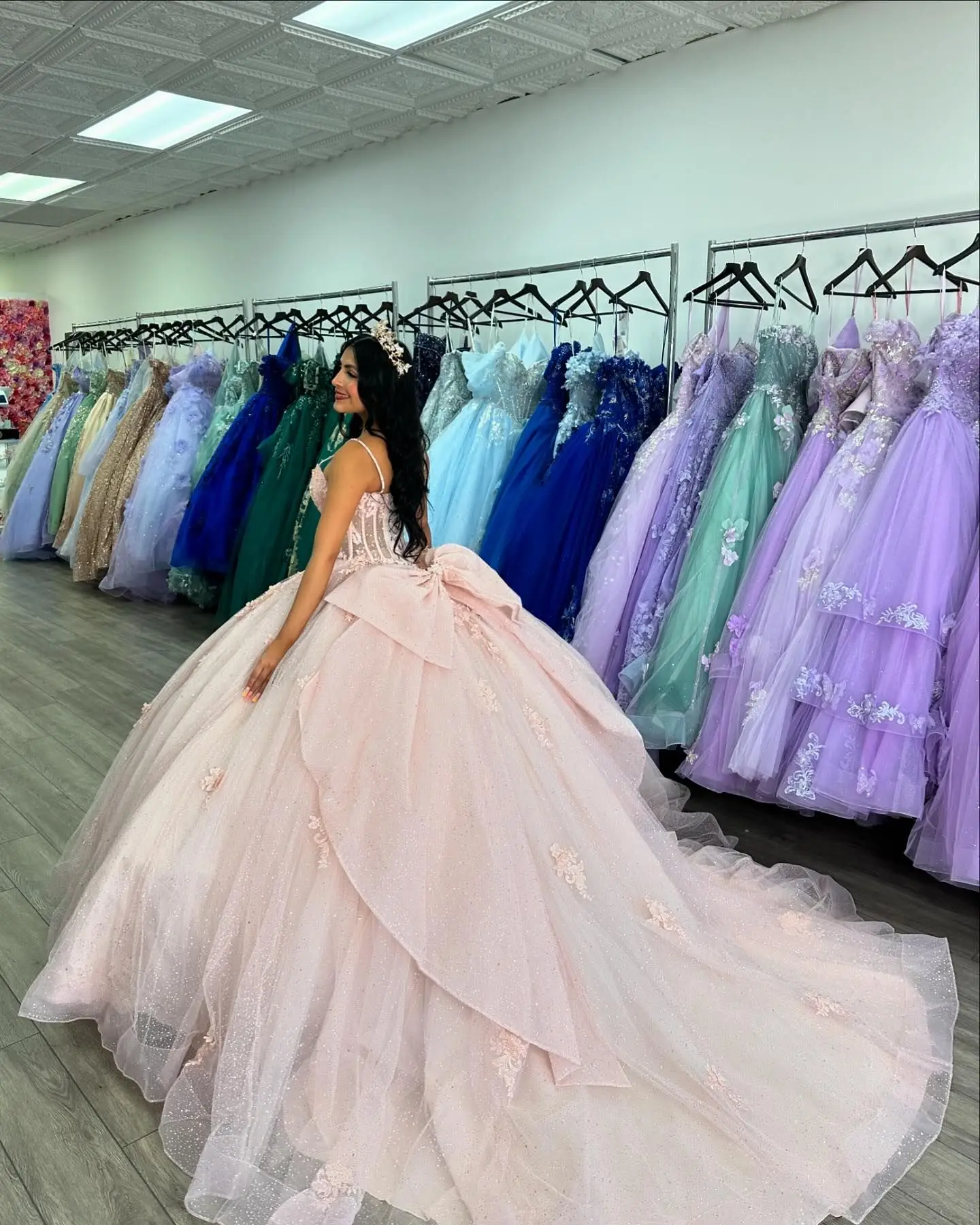 Peach Pink Ball Gown Quinceanera Dresses Long for Women 2025 Lace Appliques Corset Puffy Tulle Formal Prom Dresses Sparkly