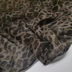 동물 프린트 얇은 100% 실크 크레페 원단 레오파드 조젯, 통기성 바느질 스카프 소재, 패션