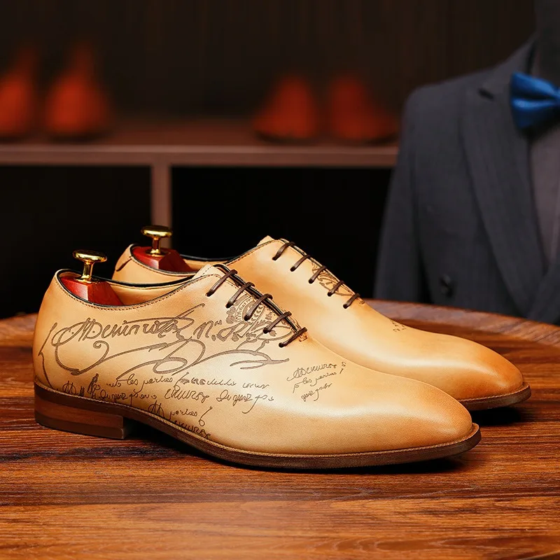 

2024 Luxury Brand Men Leather Shoes Lace Up Pointed Toe Mixed Colors Brogues Oxford Mens Dress Shoes Wedding Office Shoes Men