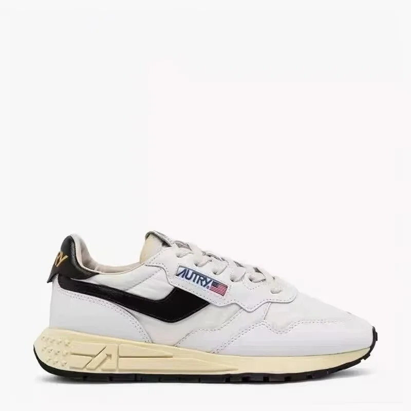 

2026 fashion Sneakers Shoes AUTRY MEDALIST Genuine Leather Breathable Lace up Casual Men Women Retro Running Shoes Board Shoes