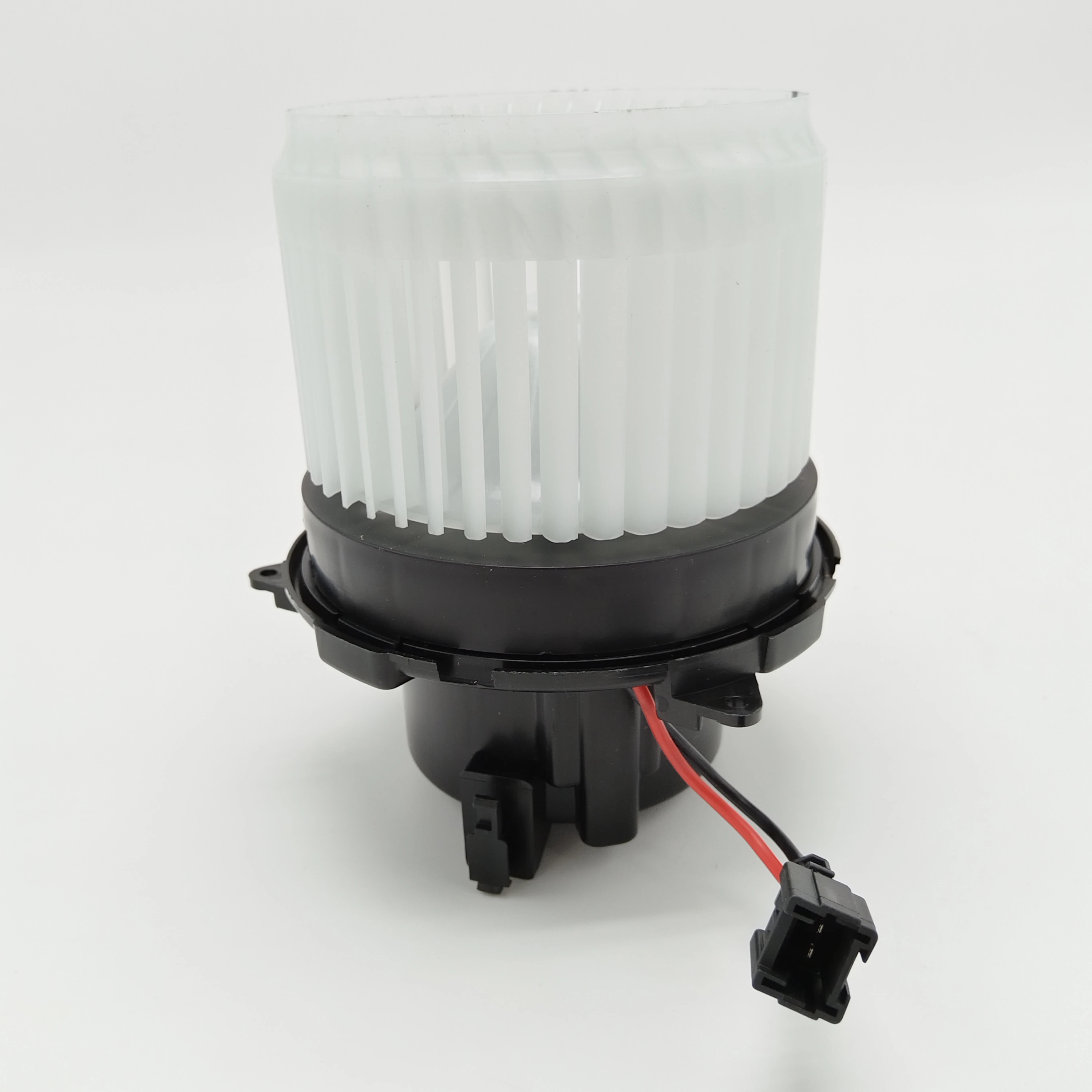Left-Hand Drive Blower Motor Suitable for RENAULT ZOE BFM  OE:5Q1335000 272103334R 17130815