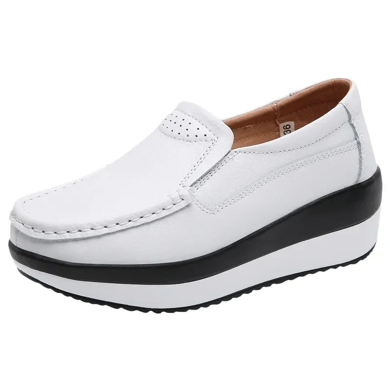 Mocassini da donna primaverili Scarpe vulcanizzate femminili comode Scarpe con zeppa slip-on ortopediche per donna