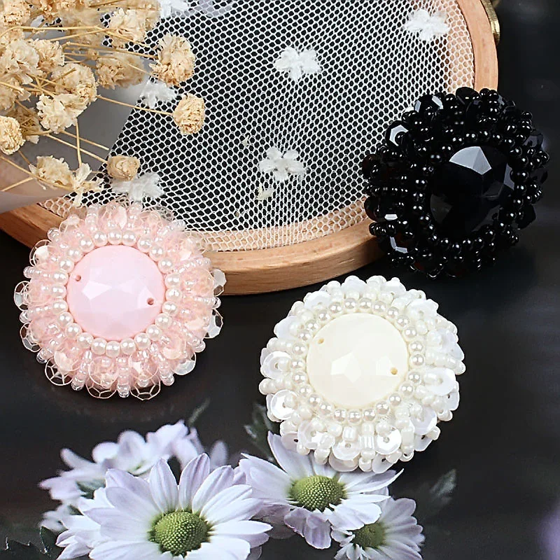 High-quality and Fashionable New Style DIY Pure Hand-sewn Pearl Button Coat Hand-sewn Round Buttons