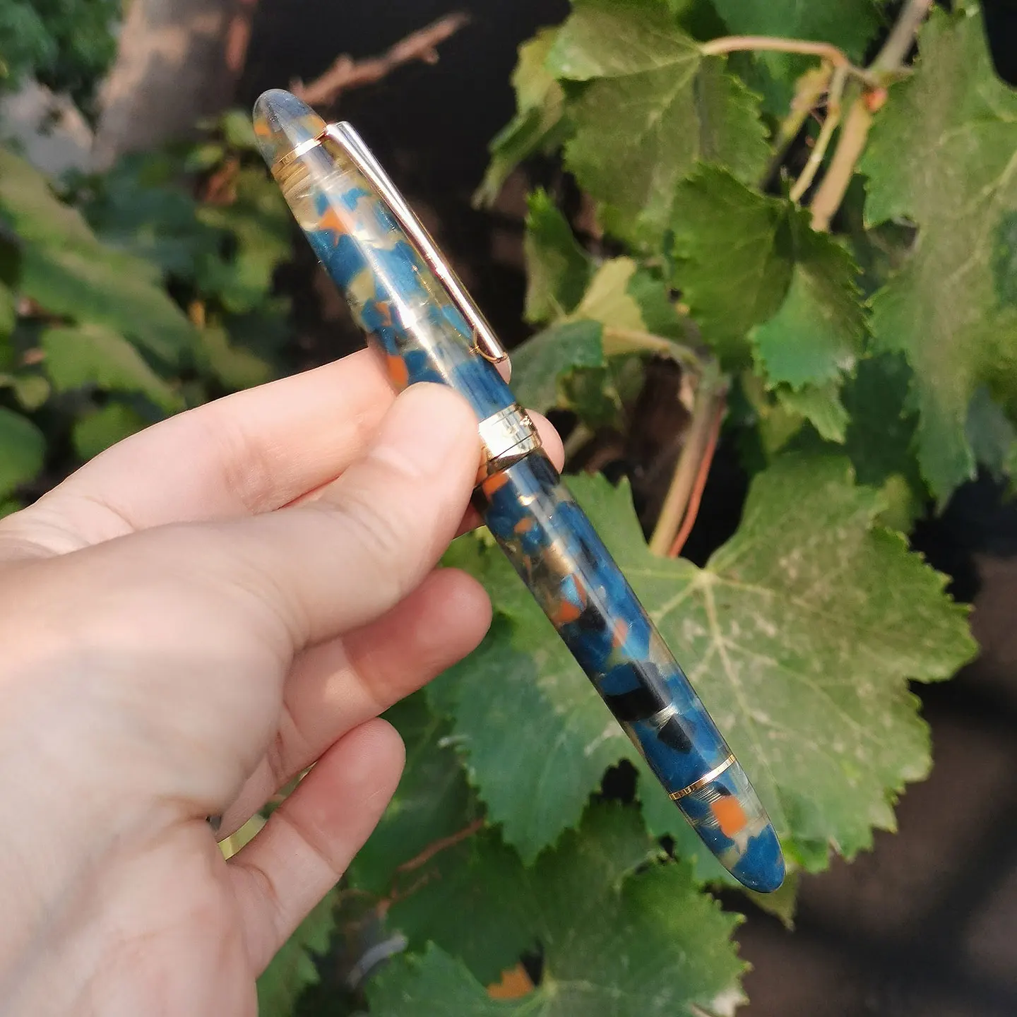 

2025 Limited Edition Kaigelu 356 Fountain Pen, High Quality Acrylic Material, Ink Pen for Men and Women Students, Writing