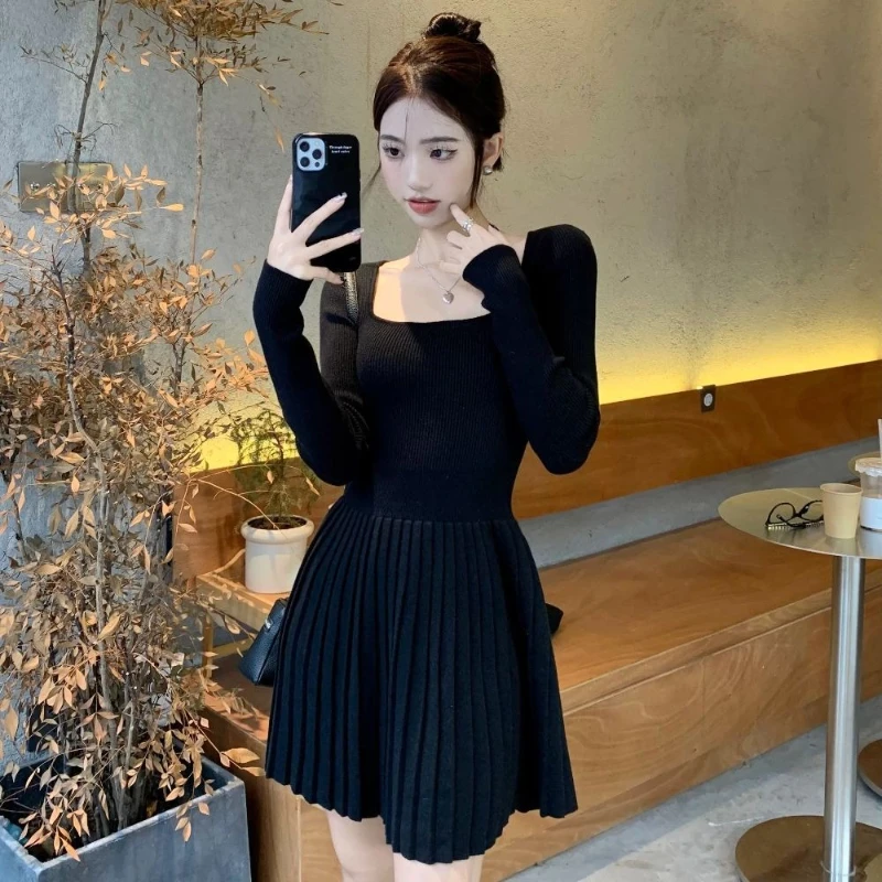 Bodycon Woman Knitted Dress New in Casual Retro Deals Korean Harajuku Wygodne, niezbędne plisowane sukienki szydełkowe dla kobiet