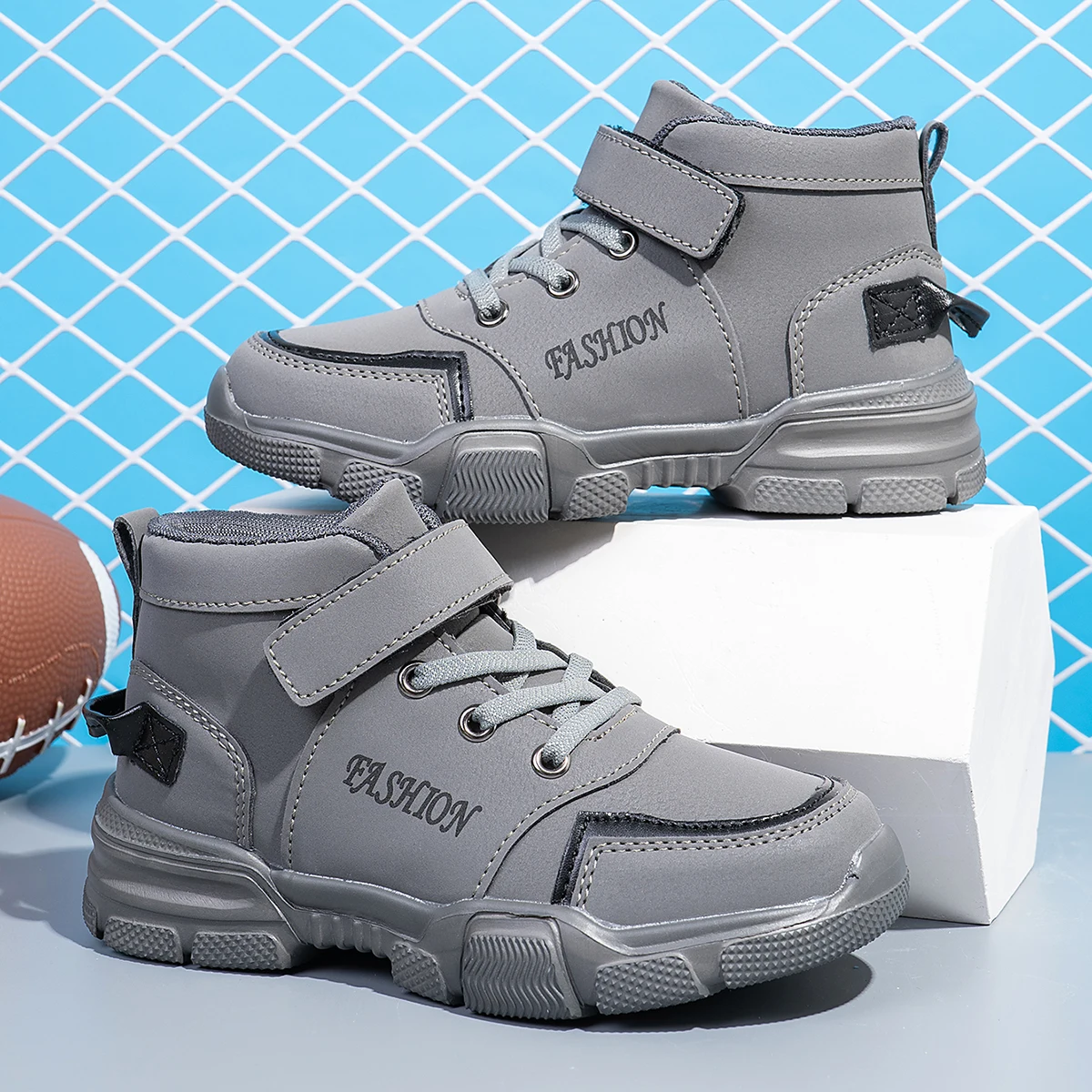 

Роскошный дизайн, обувь для девочек, осенние детские кроссовки, осенние высокие туфли из искусственной кожи для детей, спортивные теннисные модные кроссовки для девочек