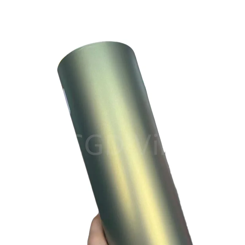 High-quality matte City Bamboo Chameleon vinyl cling film. Vinyl cling film is suitable for car packaging