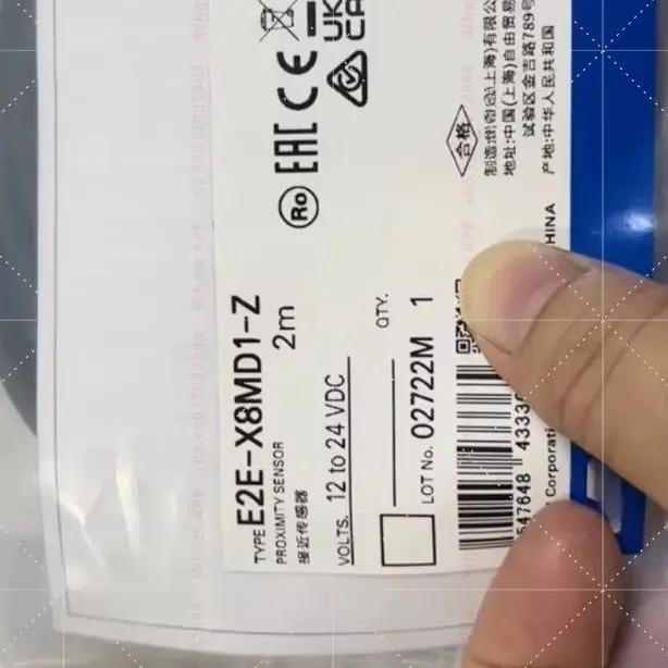 E2E‑X2D1 X3D1 X7D1 X2D2 X3D2 X4MD1 X8MD1 Proximity Switch Inductive Sensor