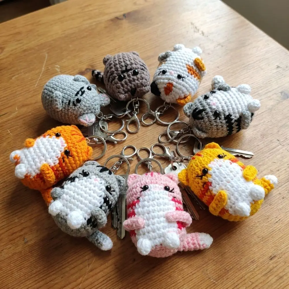 Cute Handmade Crochet Kitten Keyring DIY Crafts Mini Hand Cat Keychain Multi-color Handwoven Yarn Kitty Bag Charm Birthday Gift