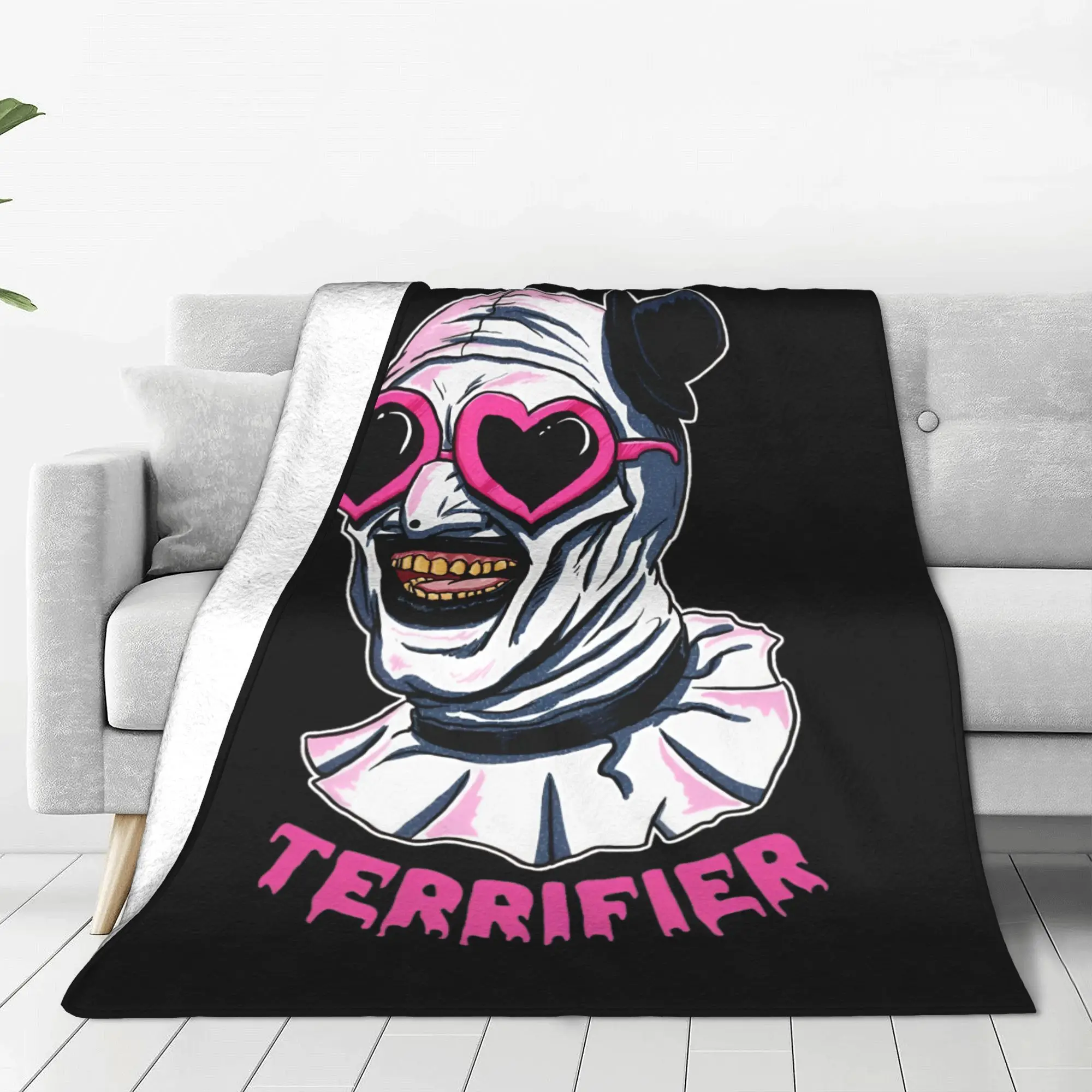 Terrifier Art The Clown Heart Glasses Knitted Blankets  Flannel Throw Blanket Bedroom Sofa Printed Soft Warm Bedspreads