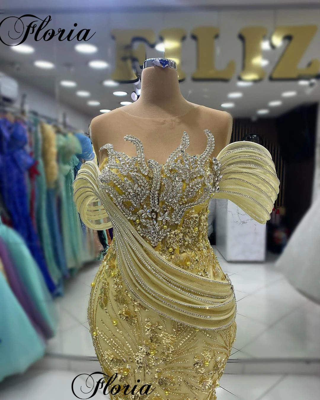 Yellow Glitter Cocktail Dresses With Crystals Off Shoulder Elegant Celebrity Dresses Mermaid Vestidos De Cóctel Party Gowns