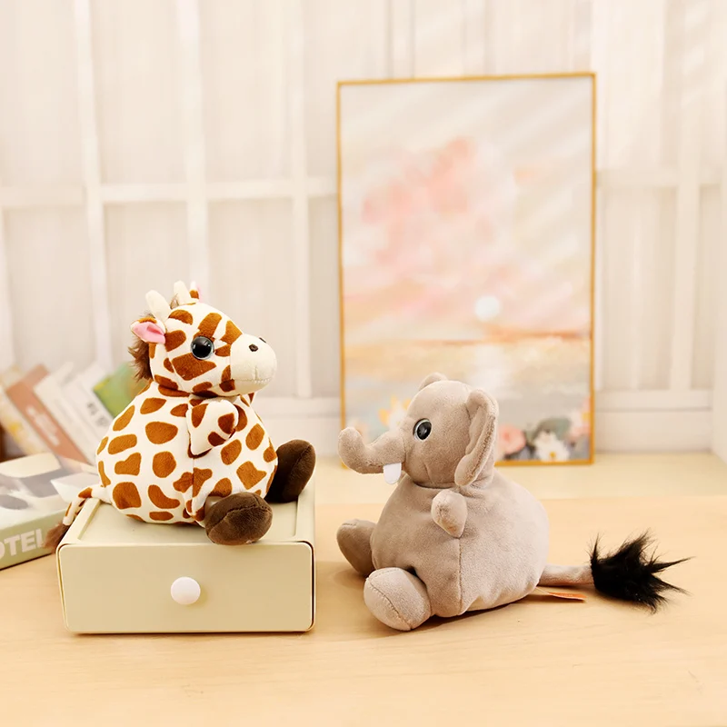 Boneca de saco de areia animal de desenho animado transfronteiriço, ornamento de boneca panda, pingente de chaveiro, brinquedo de pelúcia, presente infantil